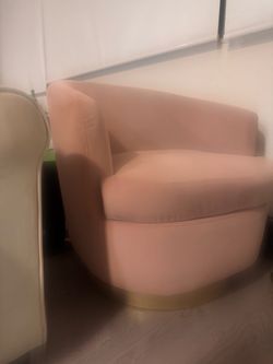 Swivel Chair - Moving - Must go by Sunday, August 16