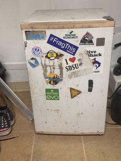 Mini fridge
