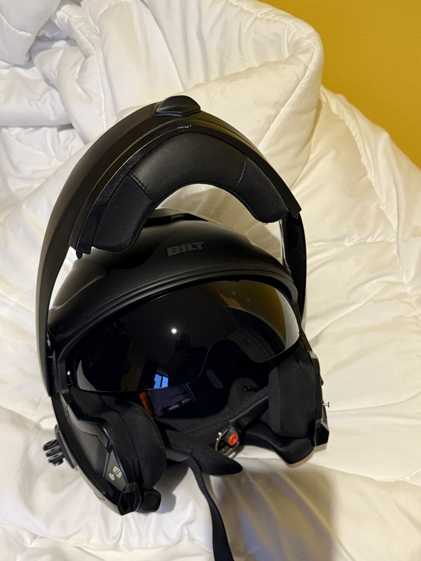 Bilt Nomad Modular Motorcycle Helmet – DOT Certified – Never Crashed