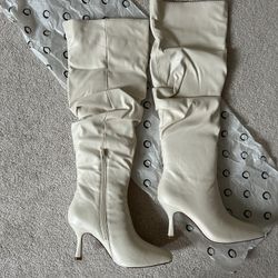 Journee Collection Kindy Boots