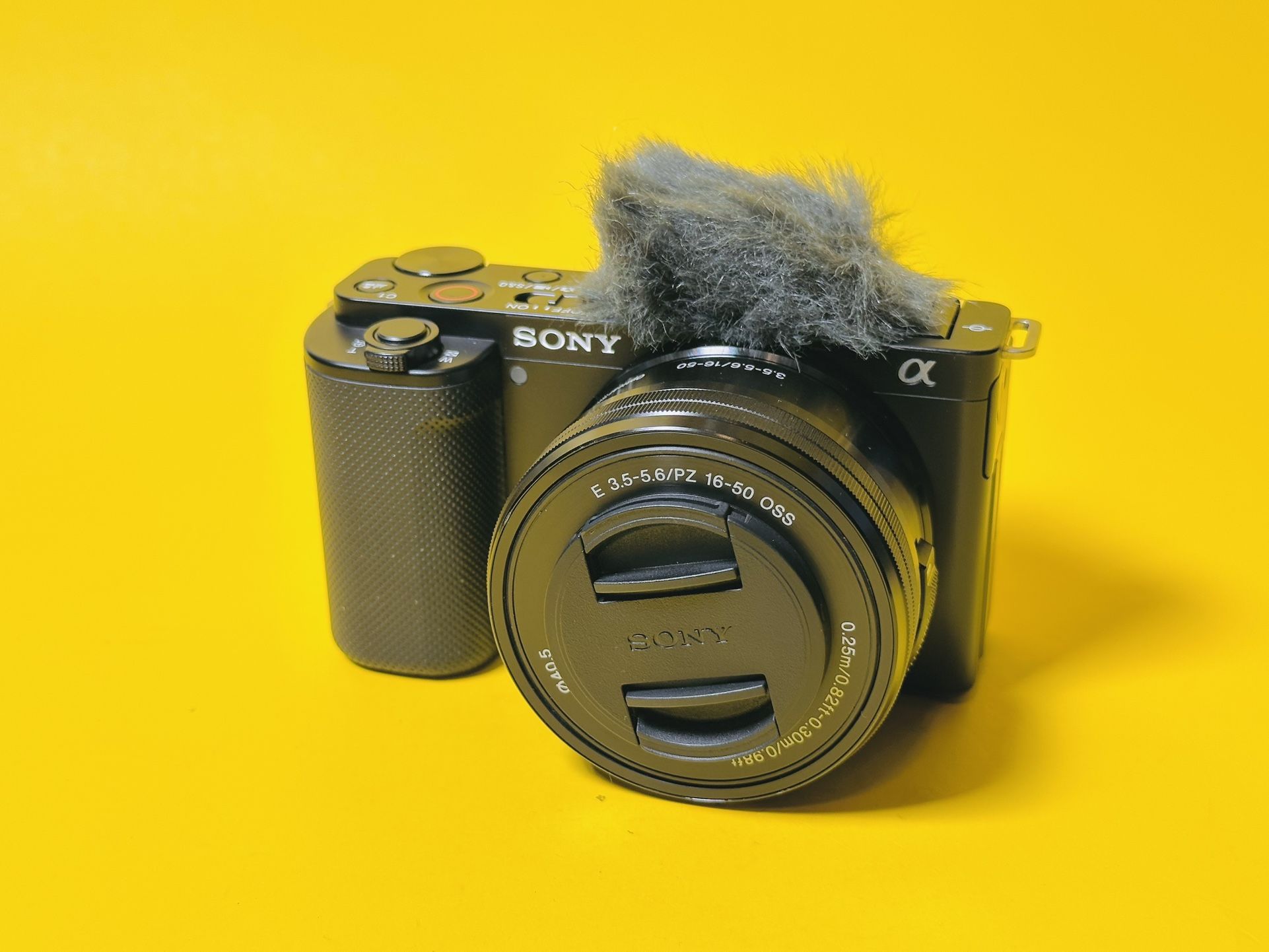 Sony ZV-E10 with Kit lens