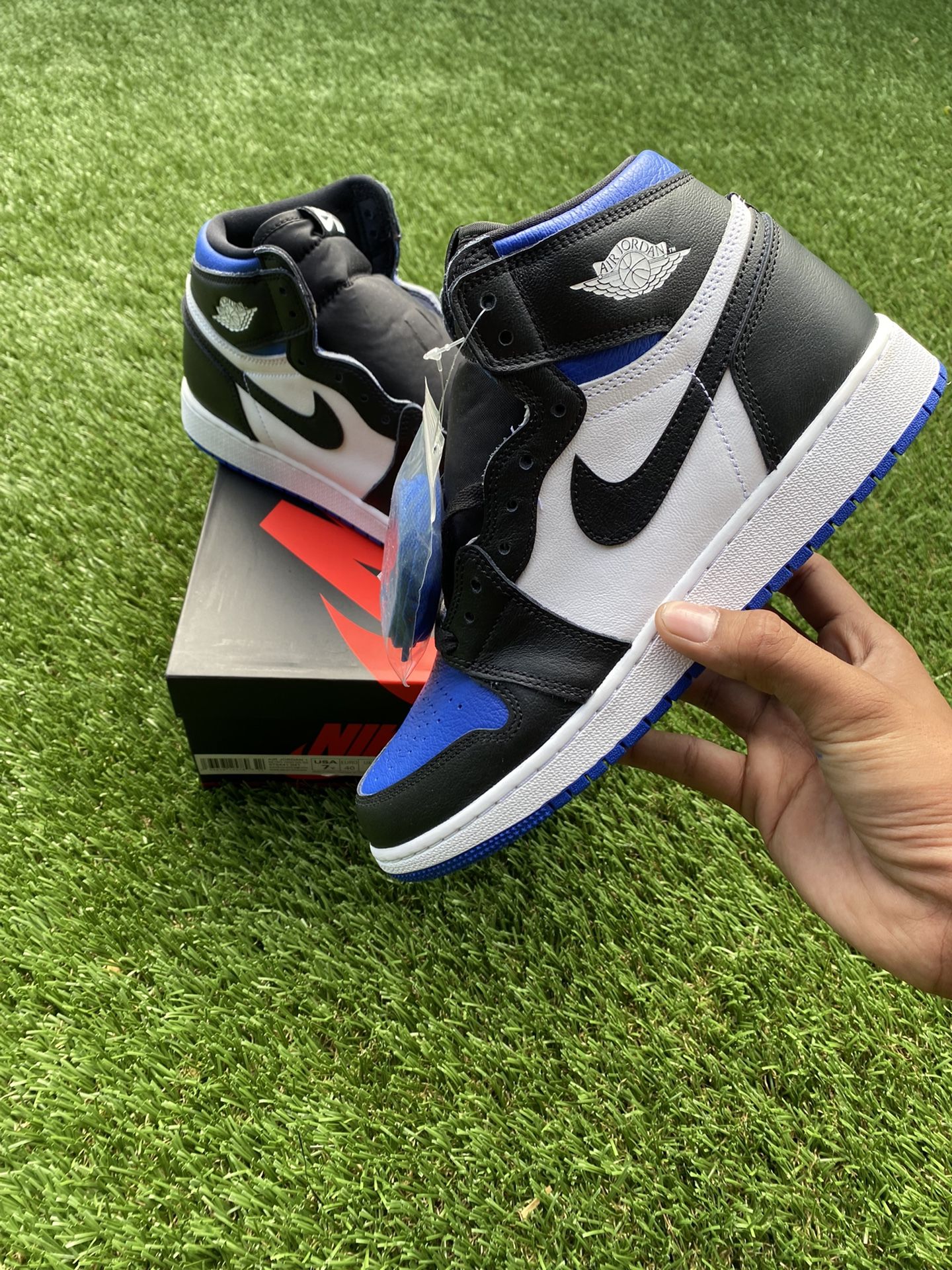 air jordan 1 royal toe size 7