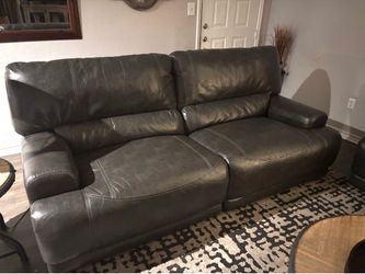 Modern Leather Reclining Couch Set – Sofa + Loveseat – $500 OBO 🔥