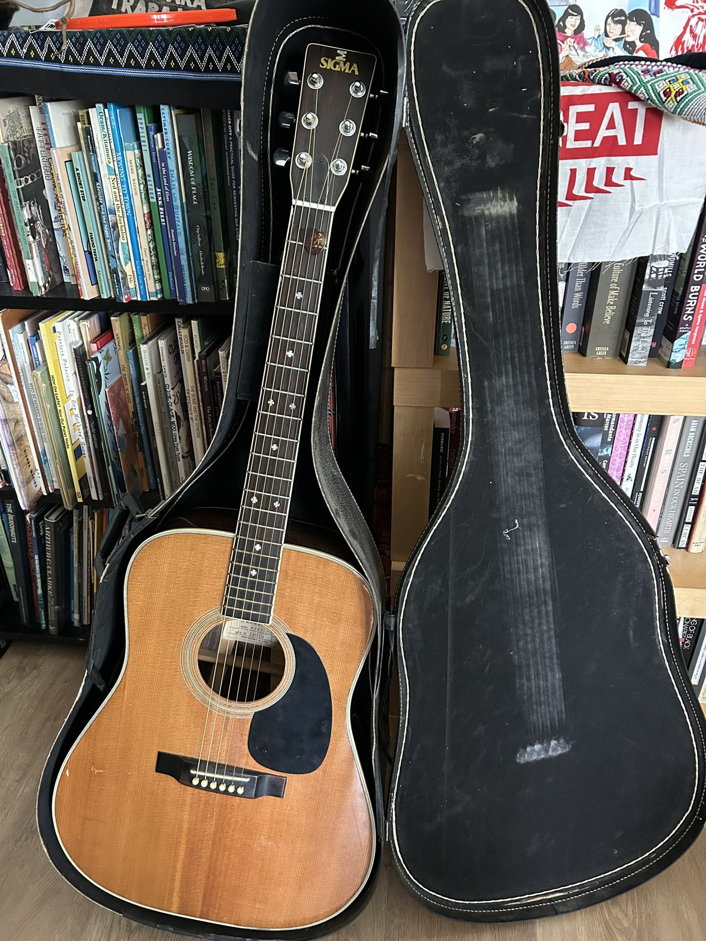 Sigma Acoustic Guitar 6-String