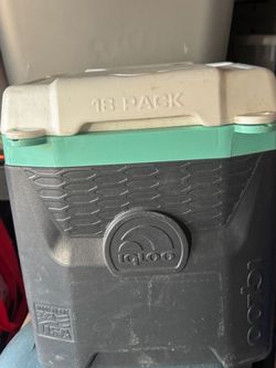 FrEE ICE CHEST