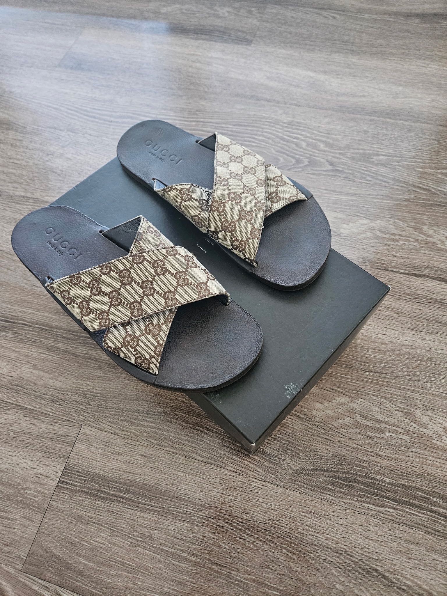 Brown Men's Gucci Sandals size10 an half