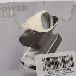 Brand New Never Used Power Bank Model HX100MB