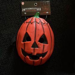 PUMPKIN HALLOWEEN MASK (BRAND NEW)