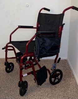Wheelchair with Storage Bag and Removable Footrest