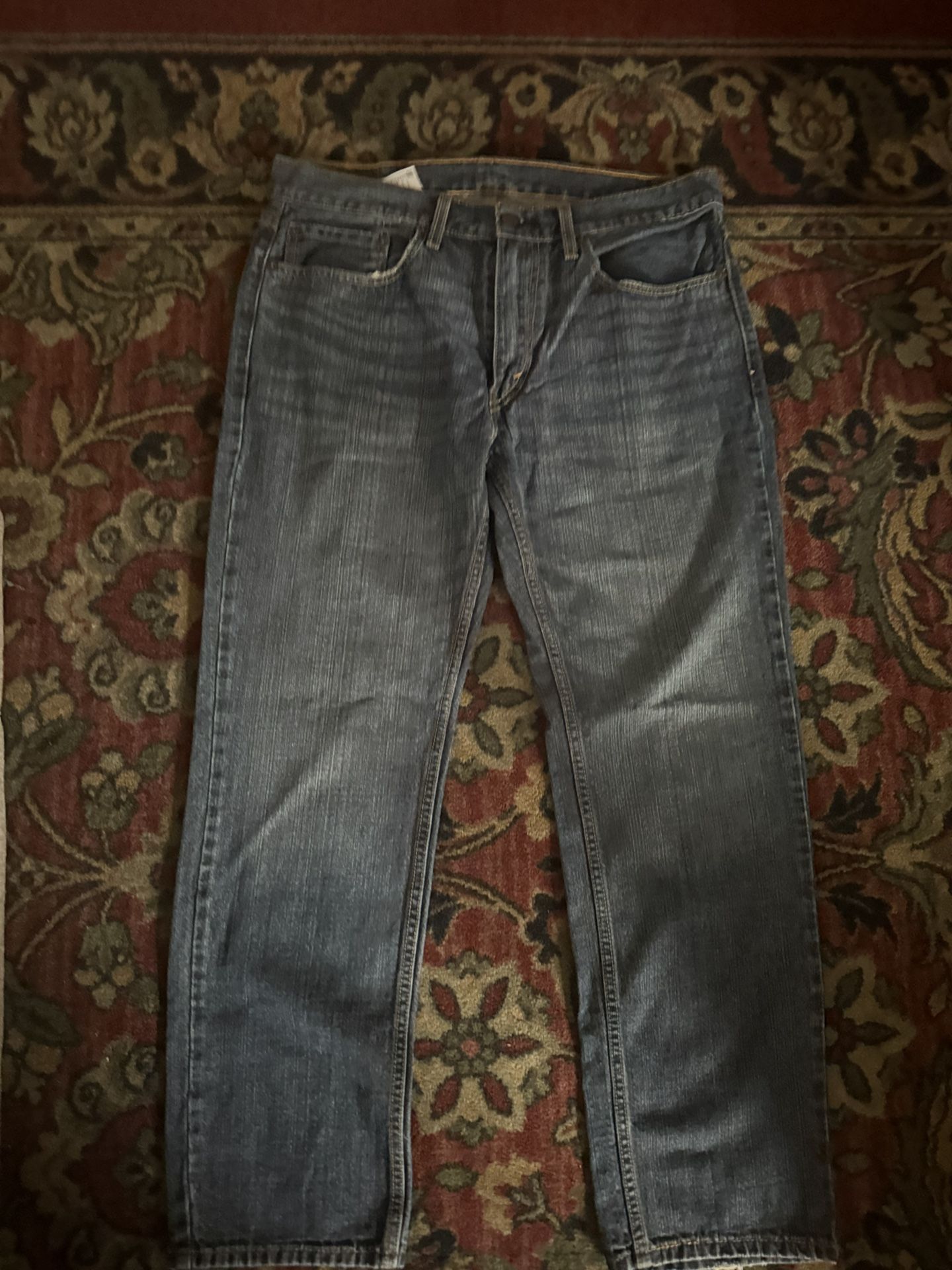 Men’s Levis Jeans