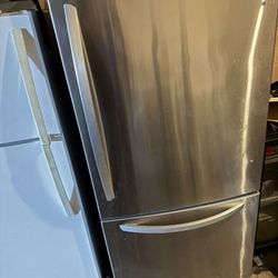Lg Bottom Freezer Refrigerator 
