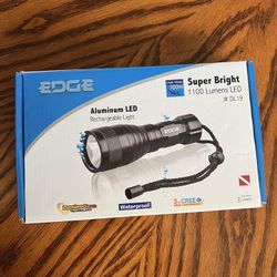 EDGE Aluminium LED Rechargeable Light 