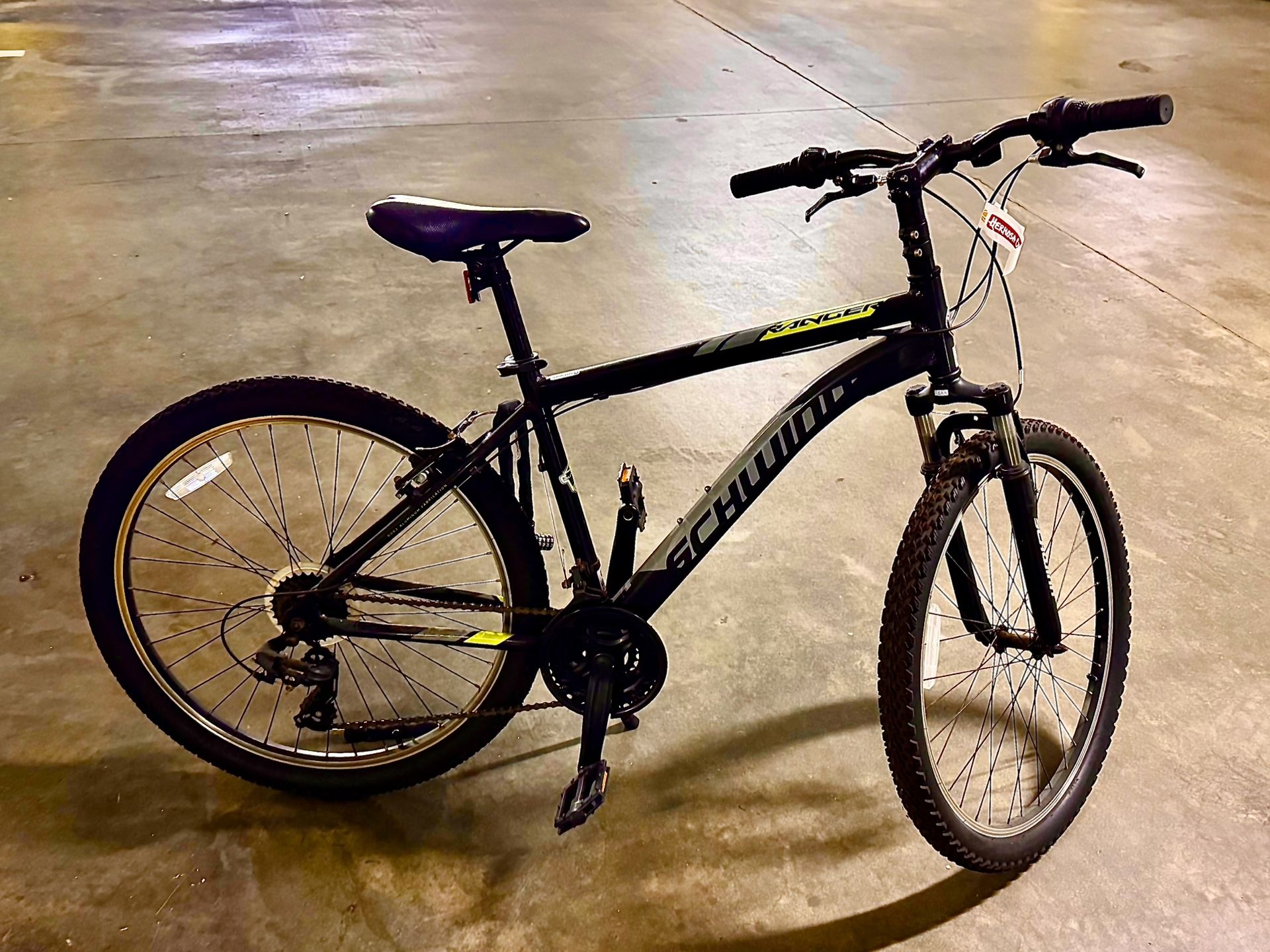 Like New 7 Speed Mountain Bike $75