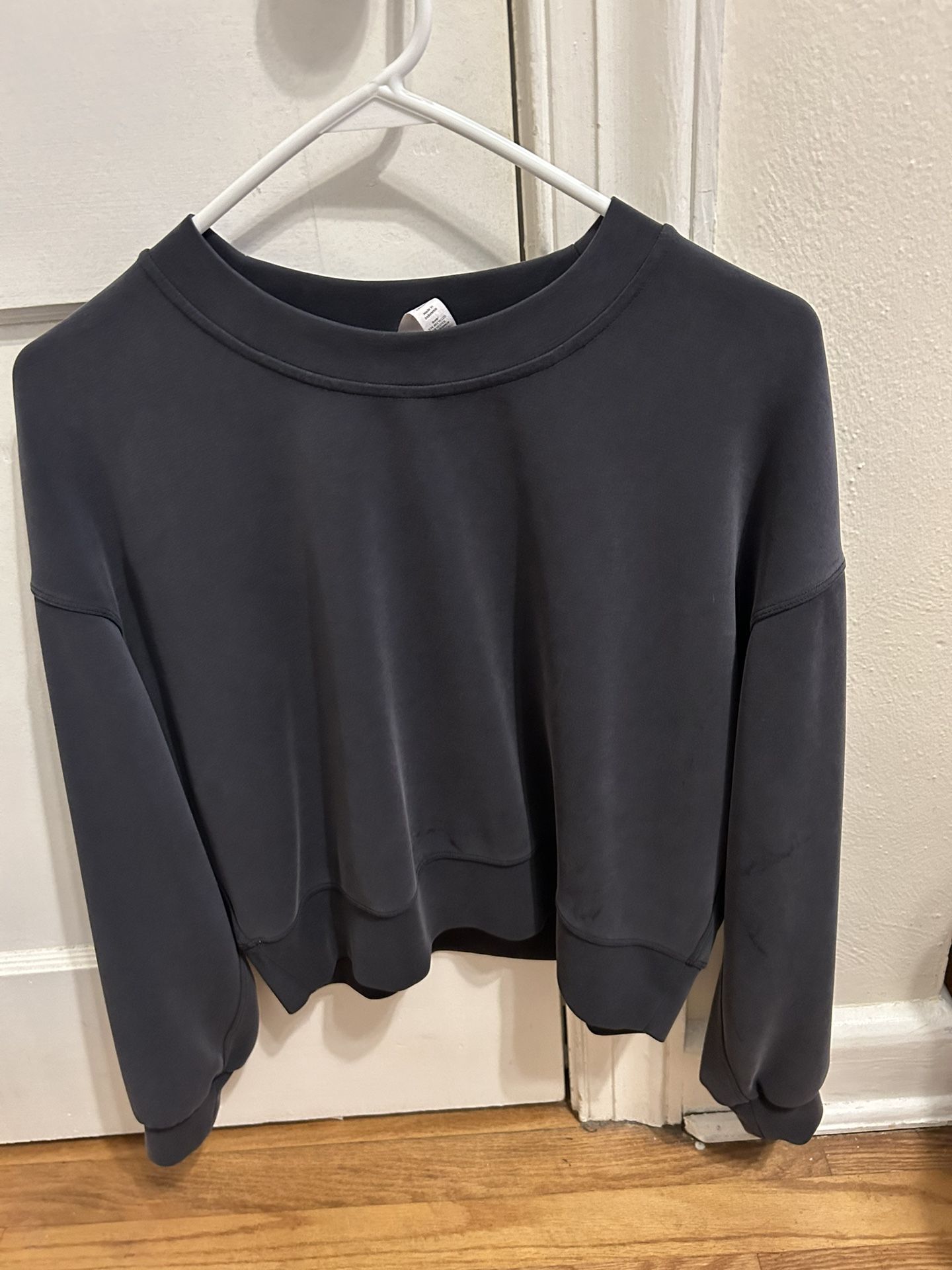 Perfectly Oversized Crop Sweatshirt