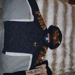 Victoria's Secret Pink Store Sweatshirt