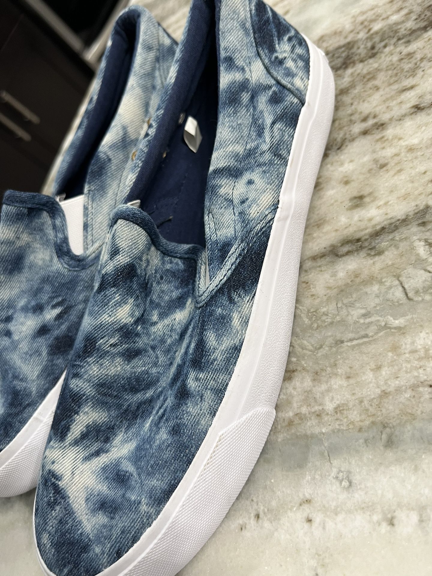 American Eagle Men Canvas Size 10