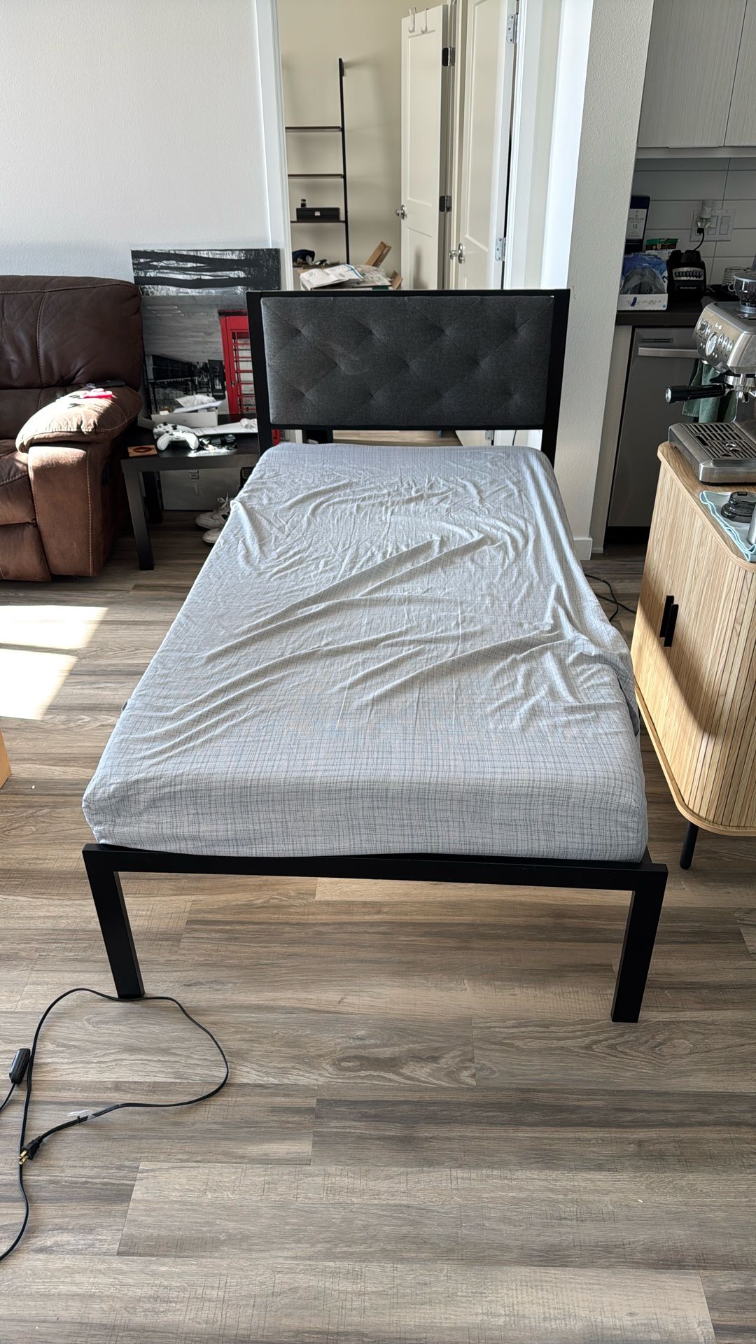 Twin Bed Frame And Mattress