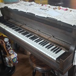 Free Piano