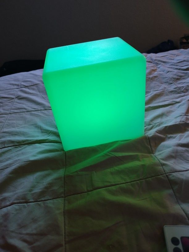 Custom Made Cube Strobe Light With Remote
