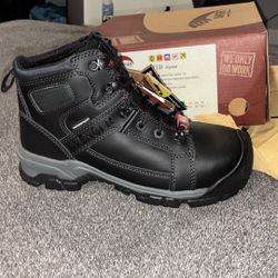 Mens AVENGER waterproof work boots SIZE 7