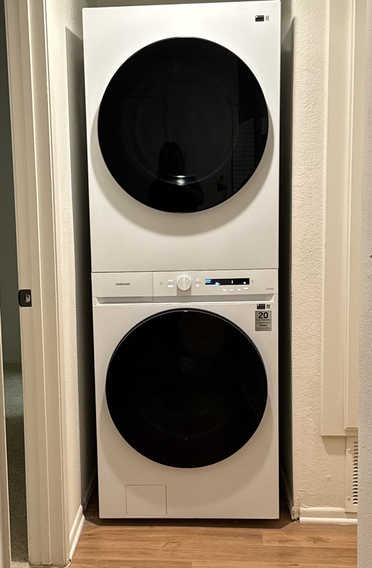 Samsung Washer Dryer Tower (steam wash+electric dryer)