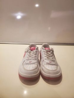 Nike Air Force 1 White Pink Sneakers