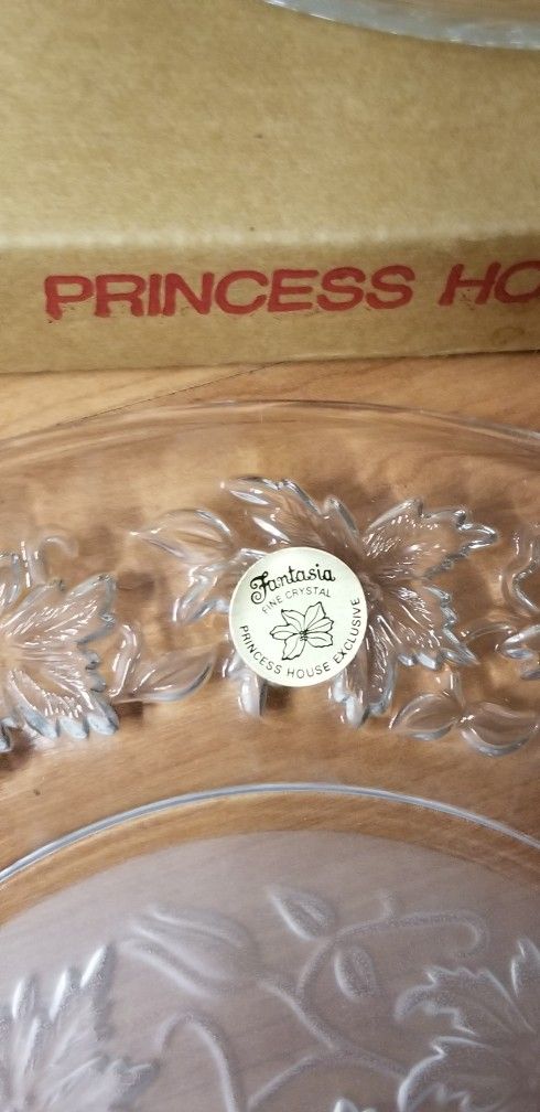 Princess House Fantasia 511 Frosted Bottom Crystal Plates 10" Set 4