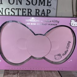 Impressions X Hello Kitty Large Light up Mirror