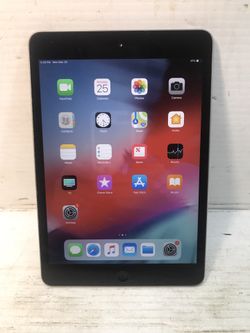 Apple iPad mini 2 model A1489 32gb tablet