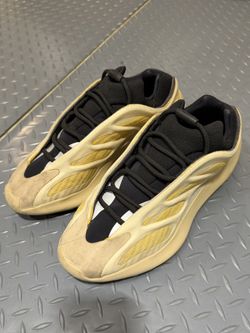 Yellow and black Yeezy 700 V3 trainers