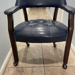 Dining Chair with Casters