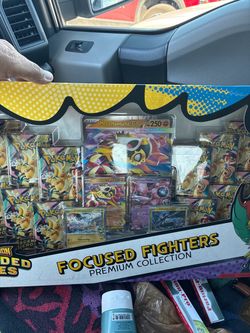 Pokémon Focused Fighters Premium Collection Box