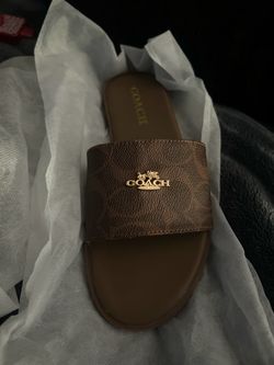 Coach sandles