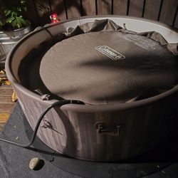 BARELY USED Coleman Saluspa Napa Airjet hot tub, Will Include Chemicals, Filters & Mat only 400$