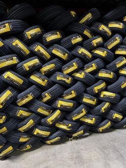 215 55 17 llantas nuevas disponible