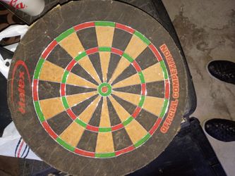 Official Dart Board 