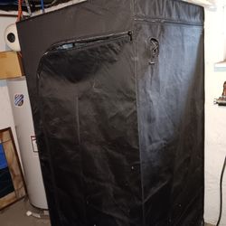 Grow Tent
