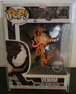 Funko Pop! Marvel Venom #363 Signed by Hank Azaria