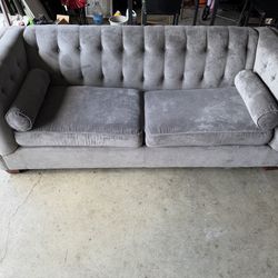 Gray couche /sillon