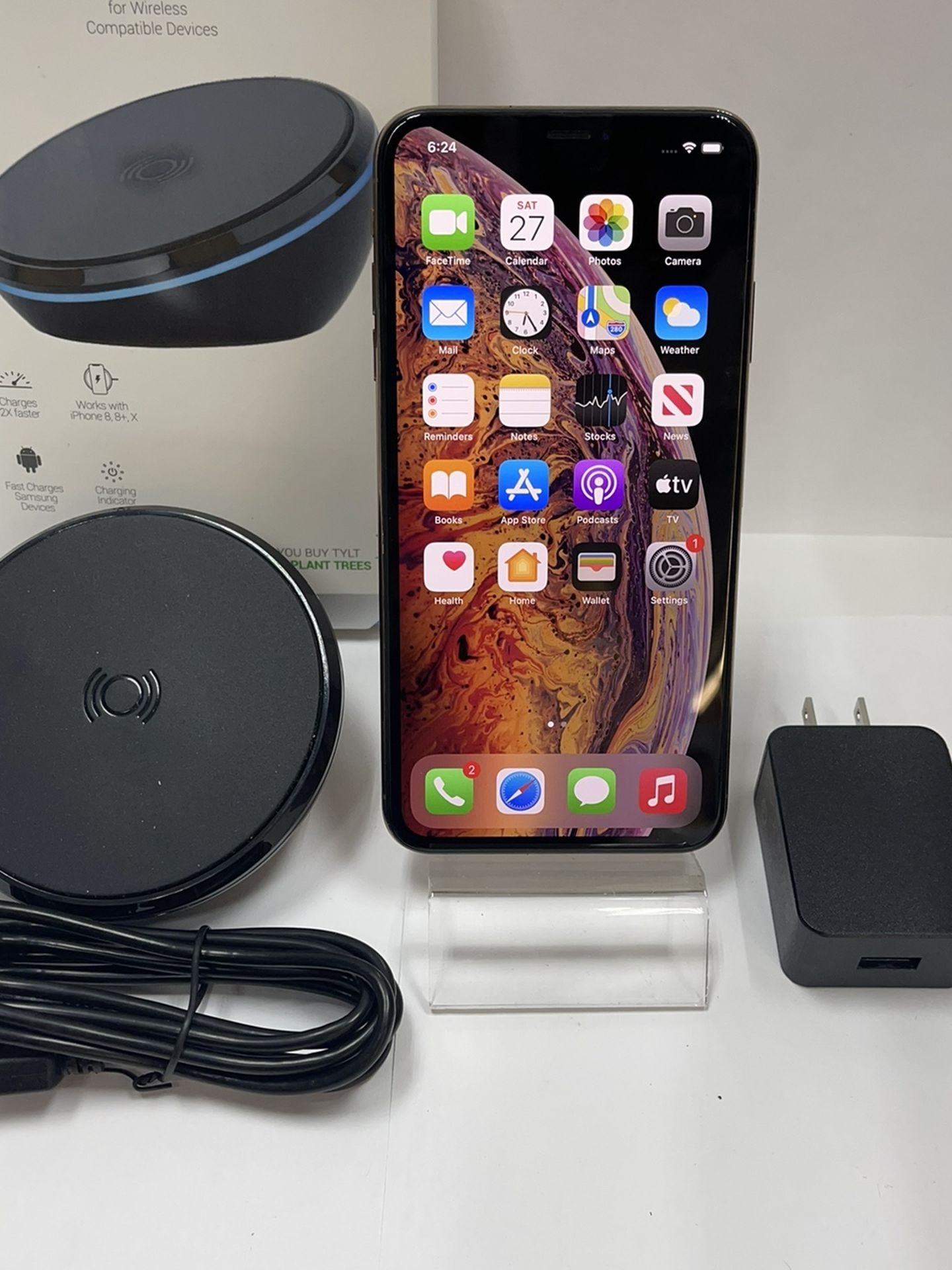 iPhone XS Max 64GB T-Mobile Wireless Charger Included