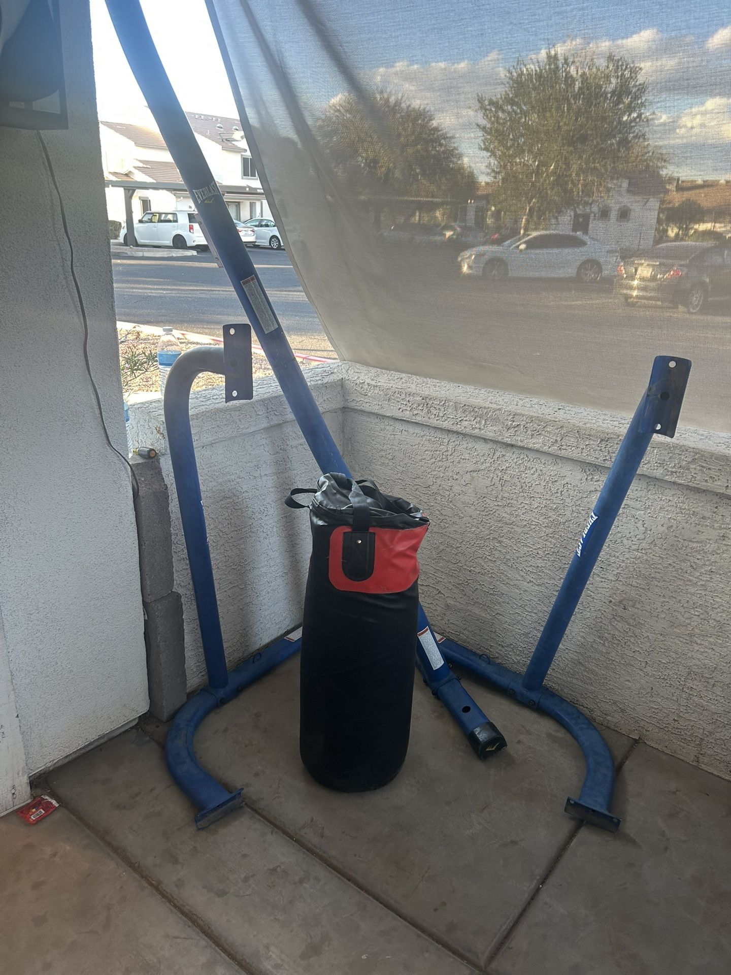 Everlasting Punching Bag With Stand 
