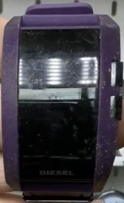 Diesel purple silicone digital possibly model DZ7167