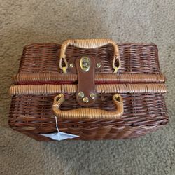 Children’s Porcelain Tea Set