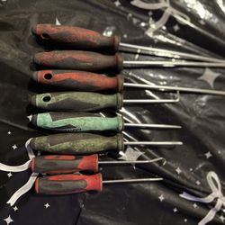 Snap-on and Matco Hooks and Picks (Excellent Conditions)