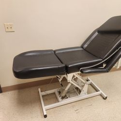  Elec Massage/ Spa Chair / Dental Chair