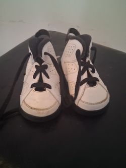 Air Jordan 6 Toddler Sneakers White Black