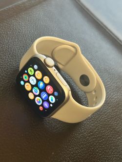 Apple Watch SE (Gen 2) 40mm GPS Starlight AI Star SB S/M