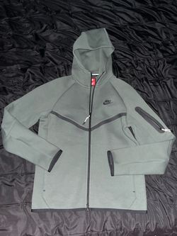 Nike Tech Fleece Full-Zip Hoodie
