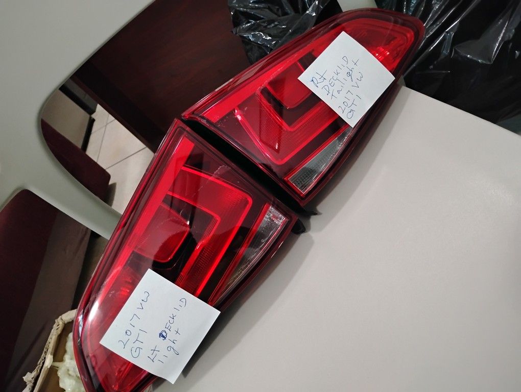2017 GTI Volkswagen Left And Right Tail Lights