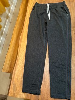 Vuori men’s medium sweatpants
